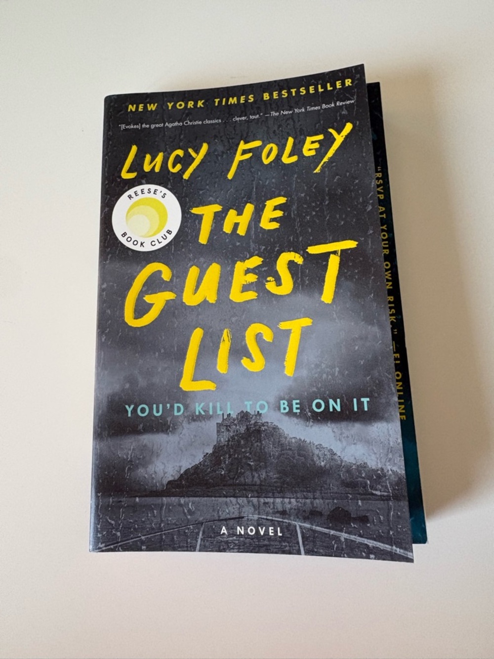 Lucy Foley "The Guest List" Paperback Novel